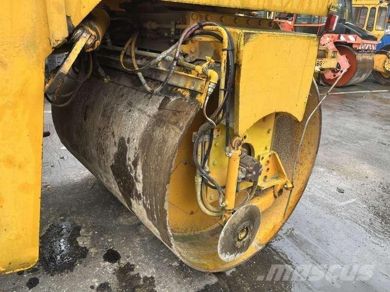 Hamm DV1022C Soil Compactors
