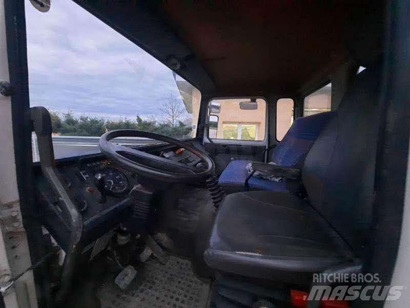 Renault 4X2 Dump Trucks