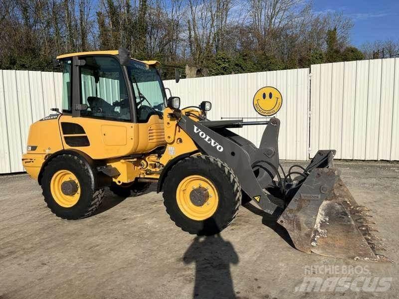 Volvo L28F Mini Loader