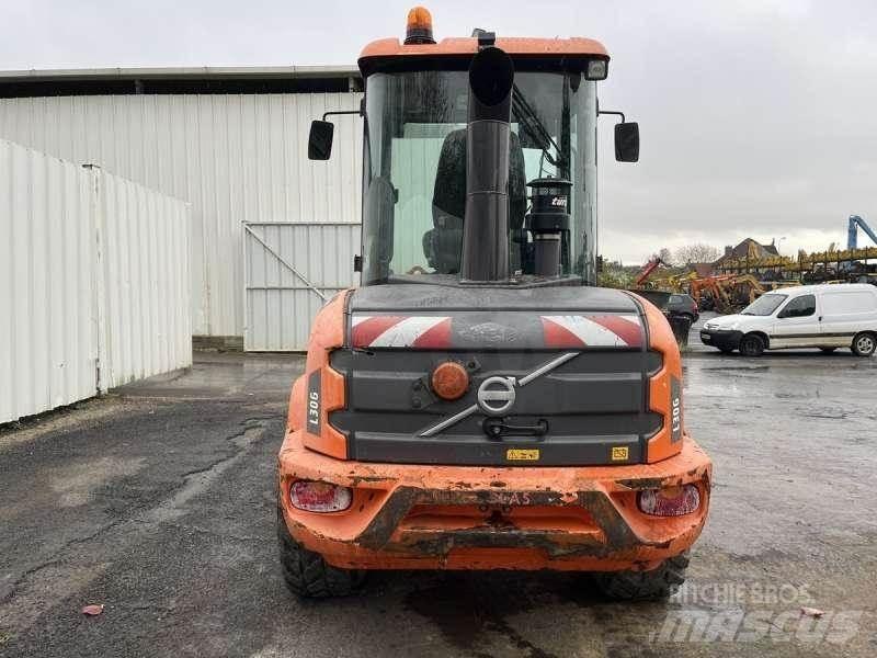 Volvo L30G Wheel Loaders