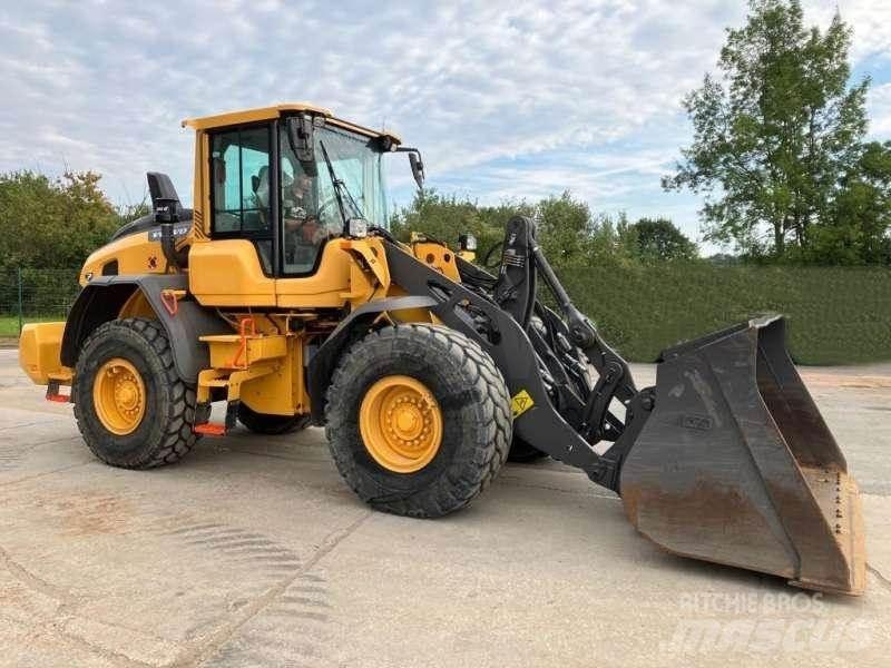 Volvo L90H Wheel Loaders