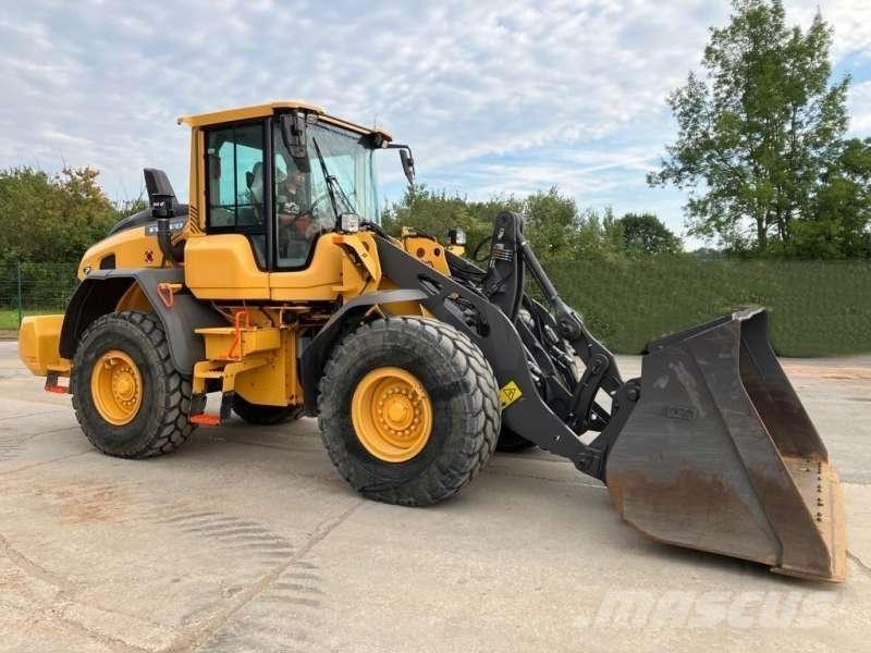 Volvo L90H Wheel Loaders