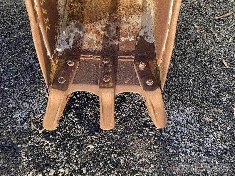 CAT 420mm Buckets
