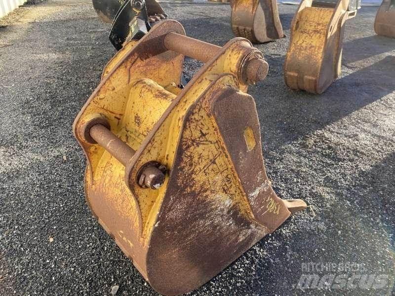 CAT 420mm Buckets