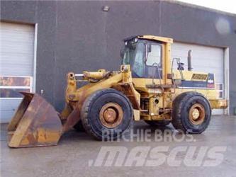 Komatsu WA450-1 Wheel Loaders