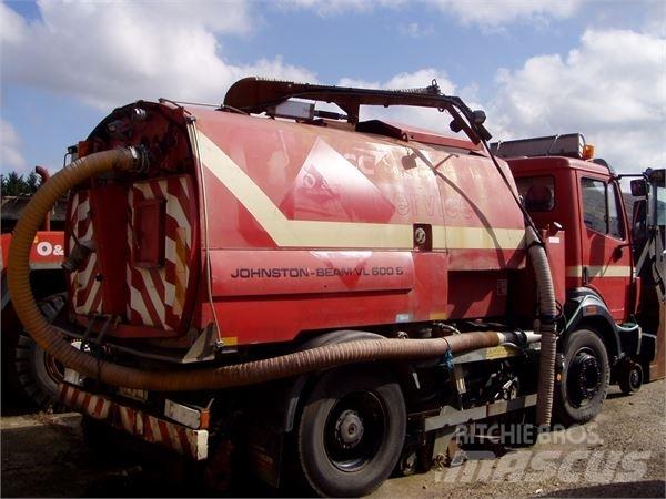 Mercedes-Benz 1824 Other Trucks