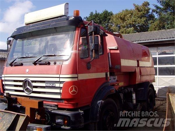 Mercedes-Benz 1824 Other Trucks