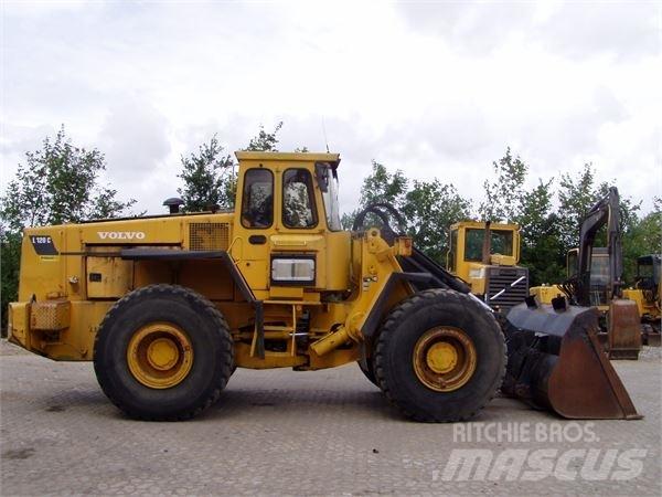 Volvo L120 Wheel Loaders