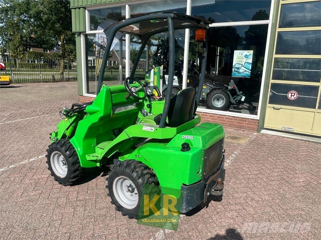 Avant 420 Front Loaders