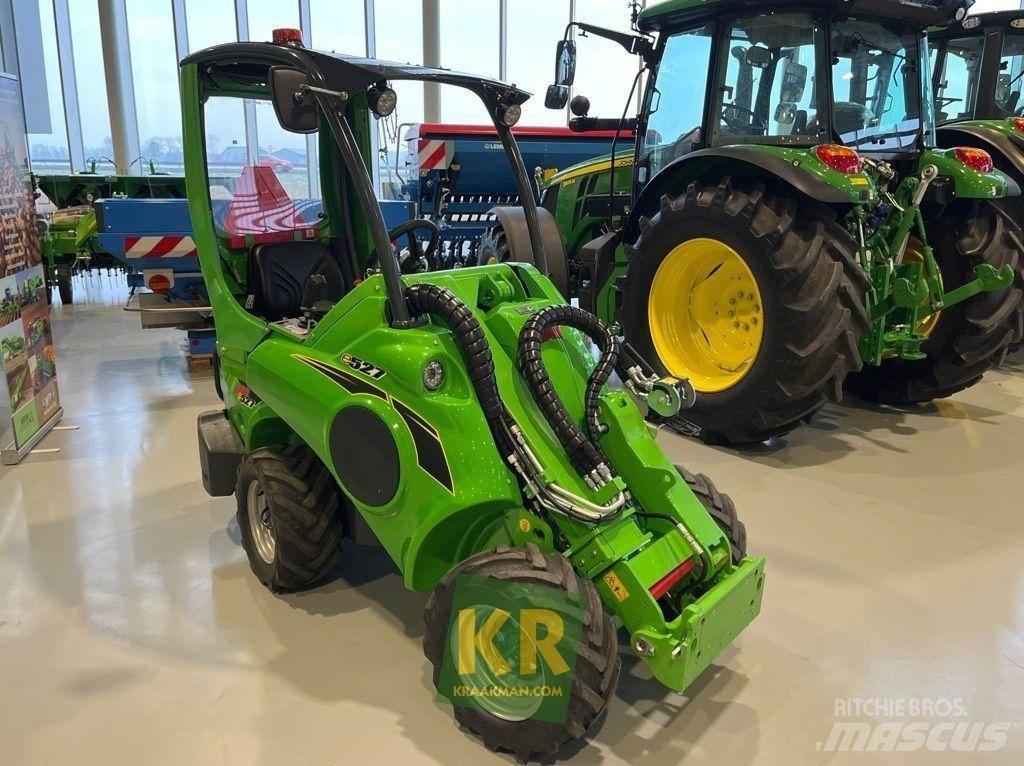 Avant E5 Front Loaders