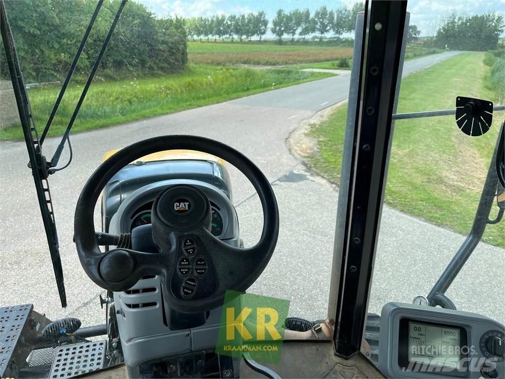 Challenger MT765 Tractors