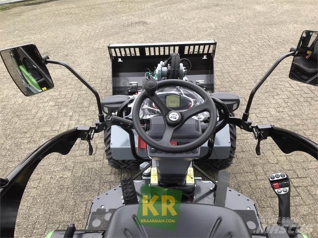 GiANT G2700E Front Loaders