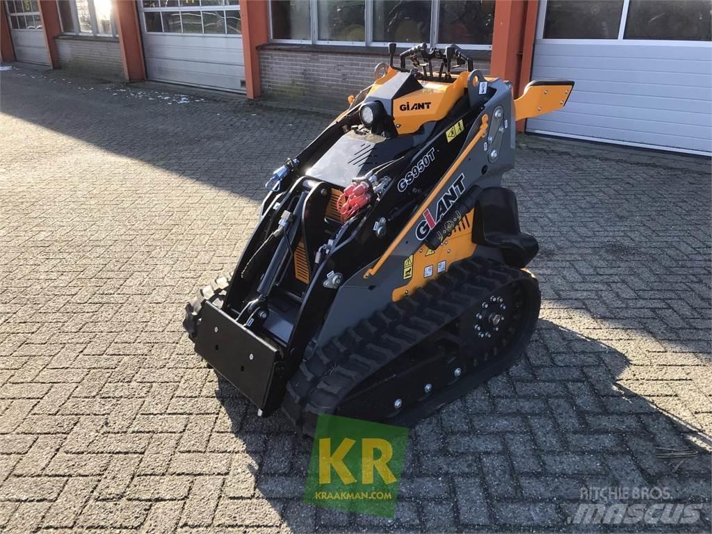 GiANT GS950T Front Loaders