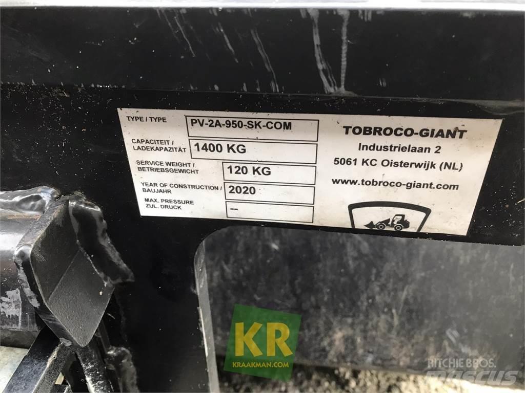 GiANT SK252D Front Loaders