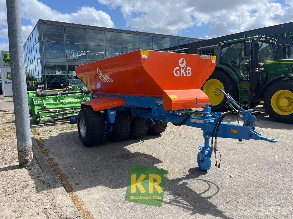  GKB Sandspreader Sand And Salt Spreaders