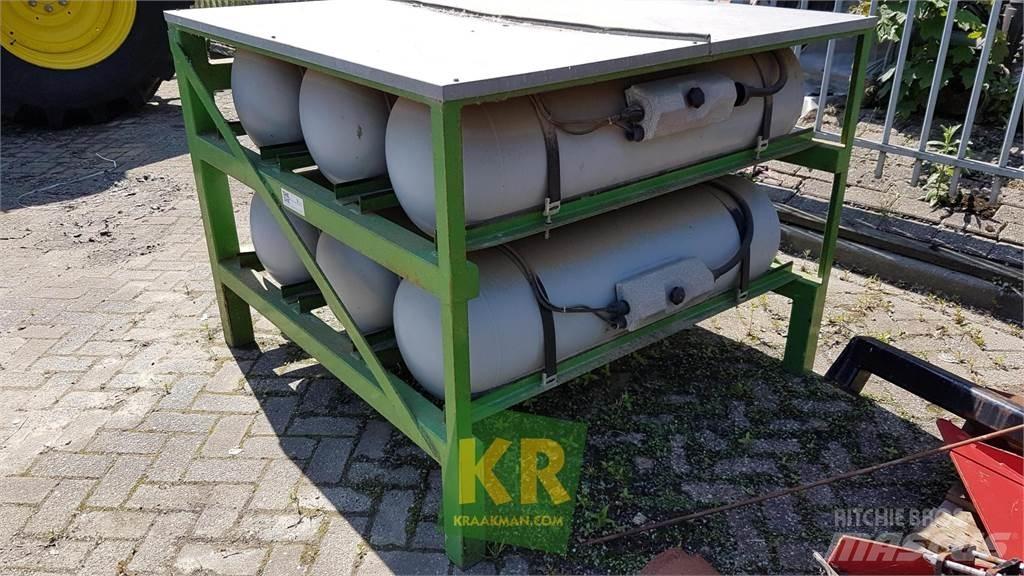 Hoaf 6x 116 liter Farm Equipment - Others