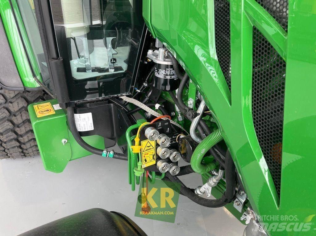 John Deere 4066R Compact tractors