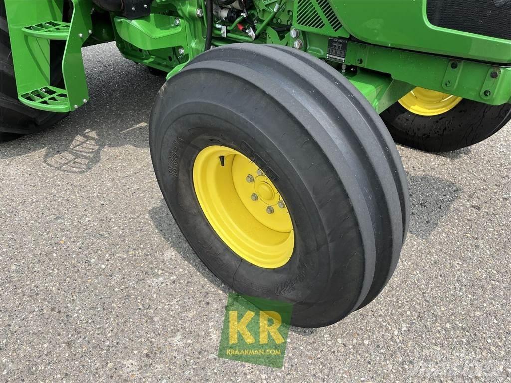 John Deere 5090M Tractors