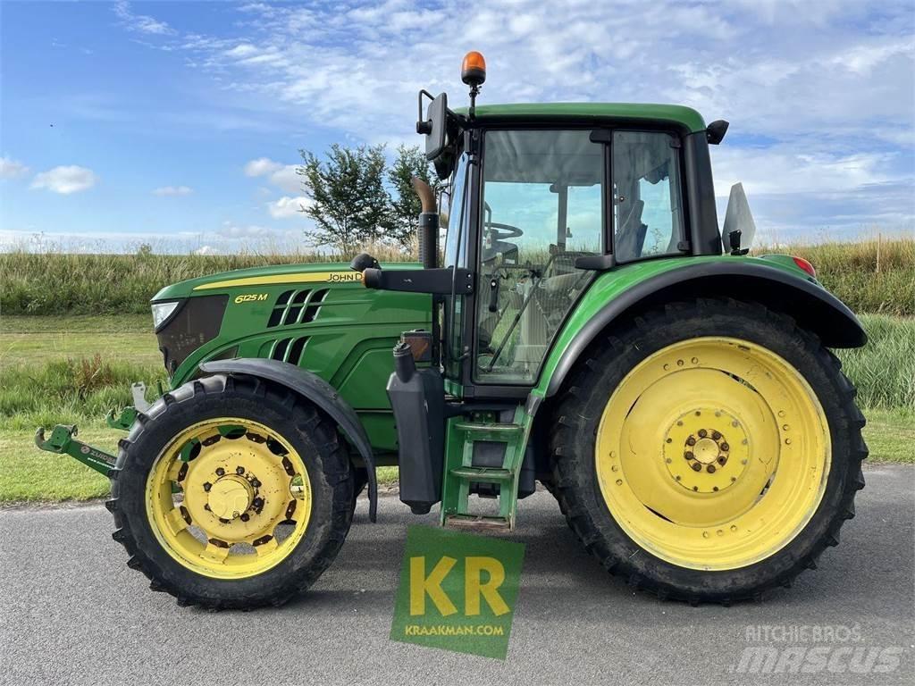 John Deere 6125M Tractors