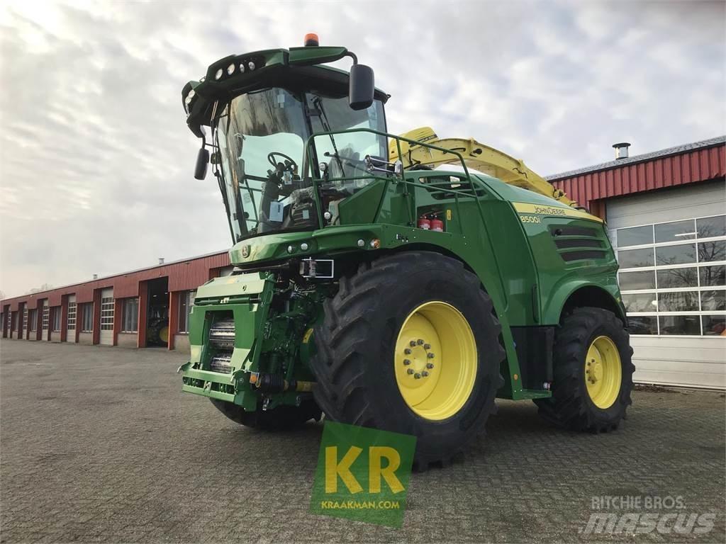 John Deere 8500 Forage Harvester