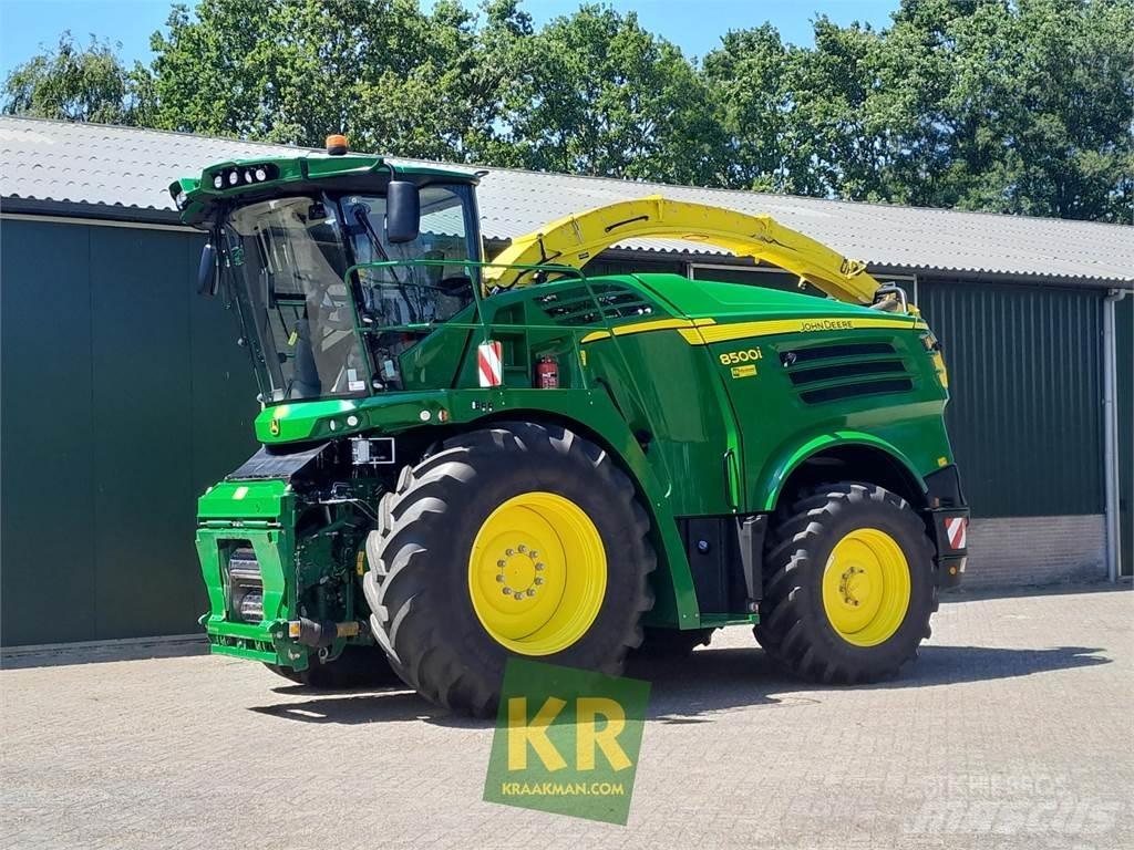 John Deere 8500 Forage Harvester