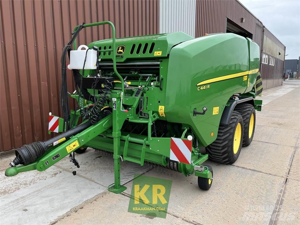 John Deere C441R Round Balers