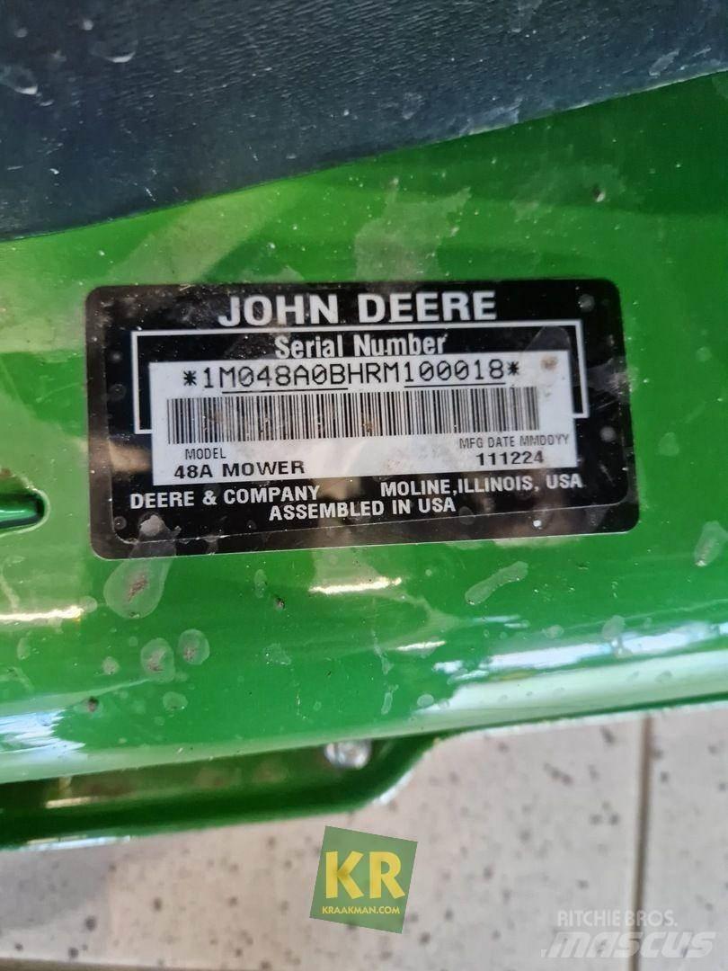 John Deere X370 Riding mowers