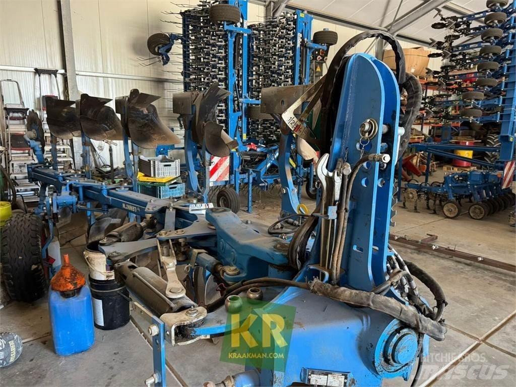 Lemken Juwel 8 Plows