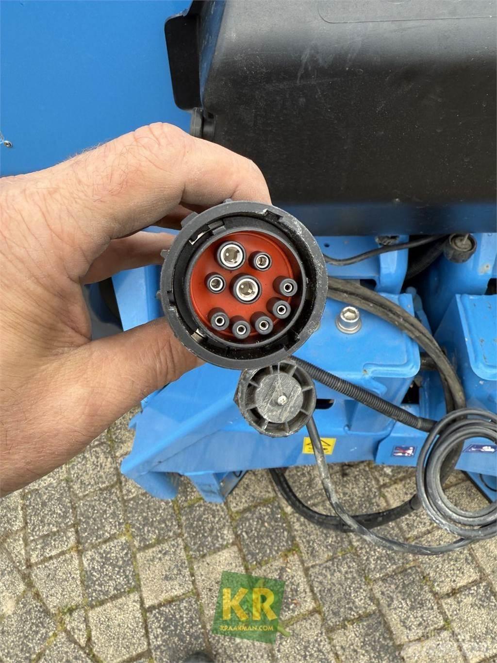 Lemken Polaris 14 Sprayer Fertilizers