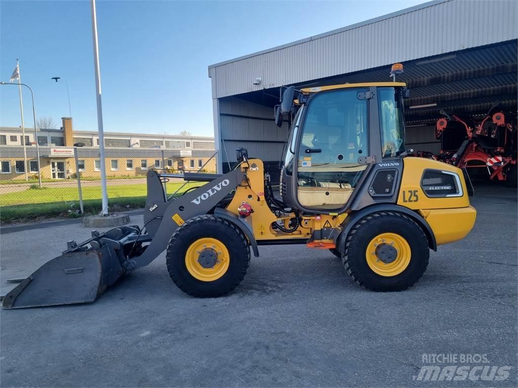 Volvo JL25H Mini Loader