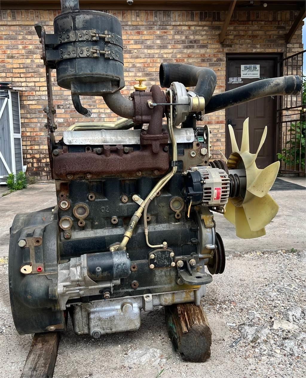 CAT 3054C Engines