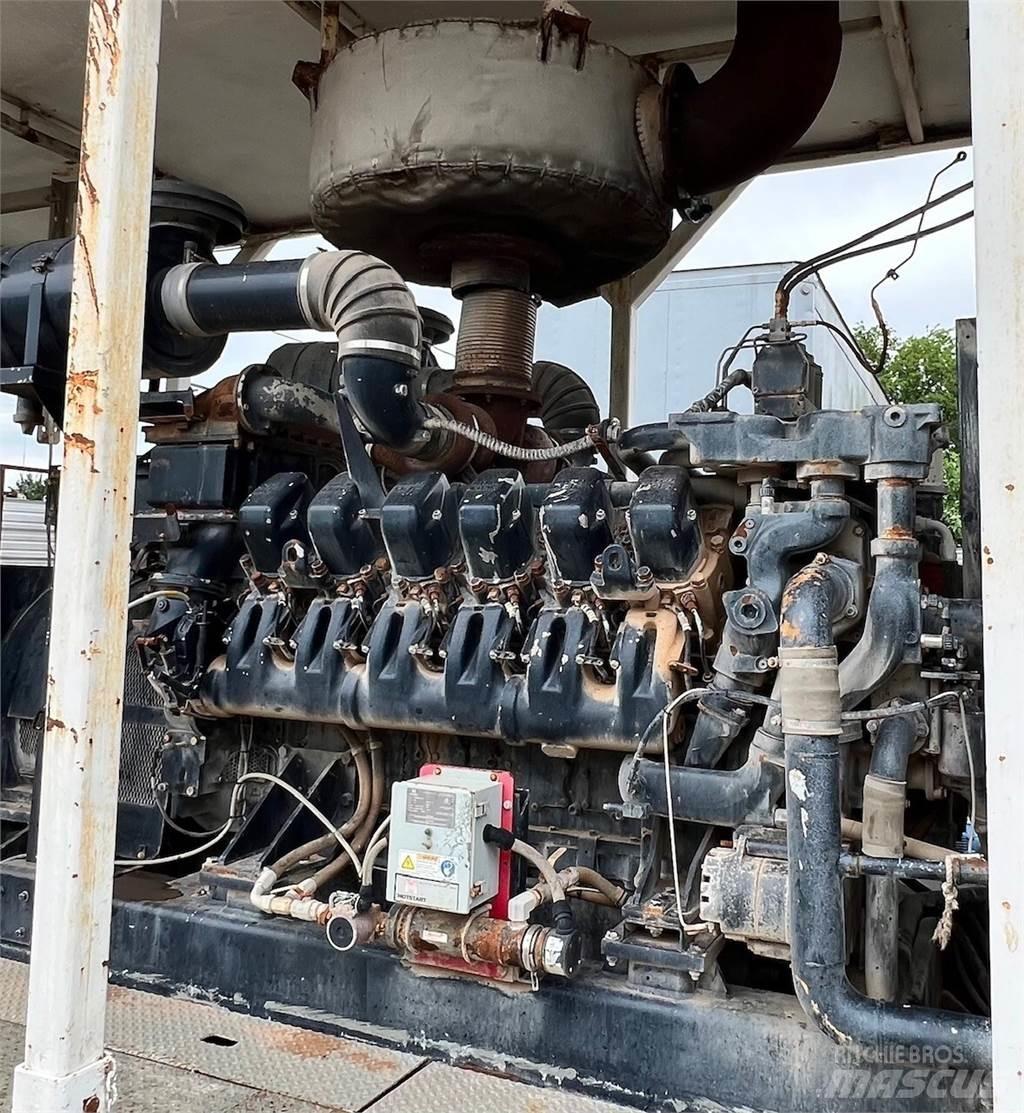 MTU 12V4000 Engines