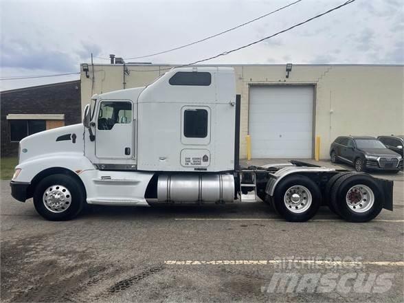 Kenworth T660 Conventional Trucks / Tractor Trucks