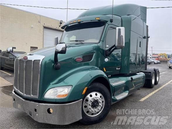 Peterbilt 579 Conventional Trucks / Tractor Trucks
