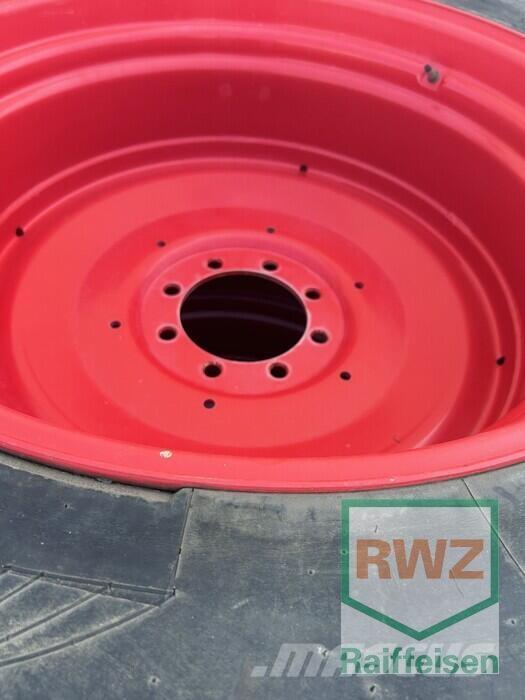  2 Sätze Reifen Tires, wheels and rims