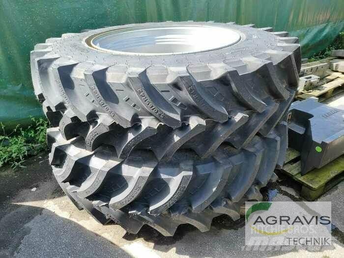  520/85R42 Tires, wheels and rims