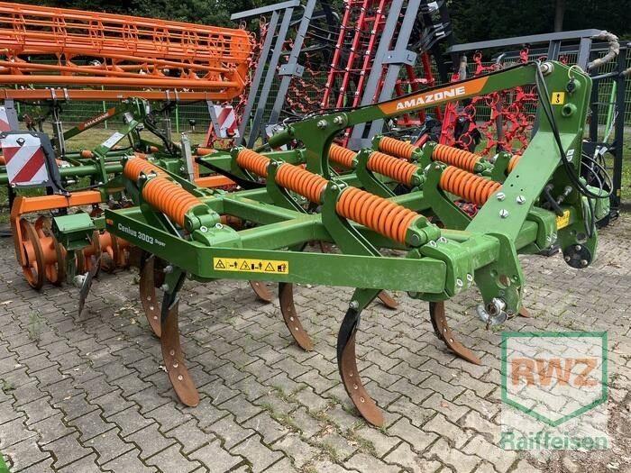 Amazone Cenius 3003 Cultivators