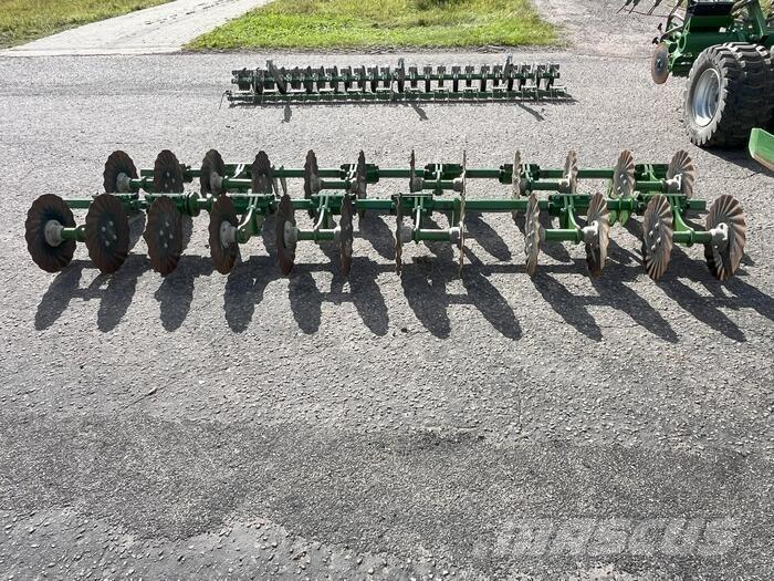 Amazone Cirrus 4003 Farm Drills