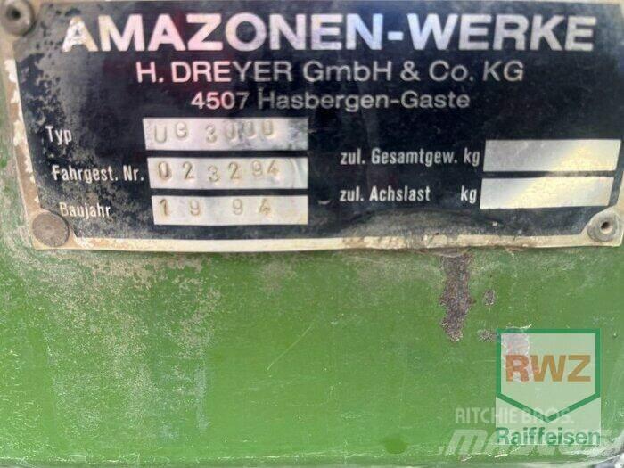 Amazone UG 3000 Trailed sprayers