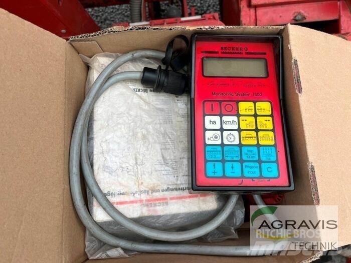 Becker AEROMAT 6 Farm Drills