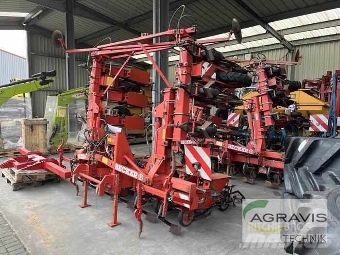 Becker CENTRA SUPER Farm Drills