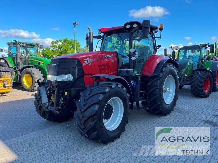 Case IH PUMA CVX 220 Tractors