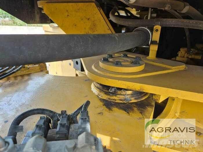 CAT 930 M Wheel Loaders
