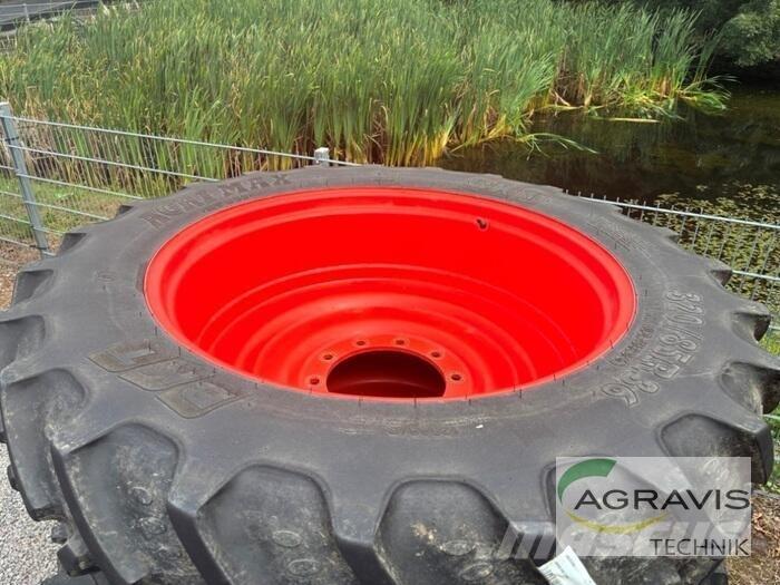 CLAAS ARION 640 CEBIS Tractors