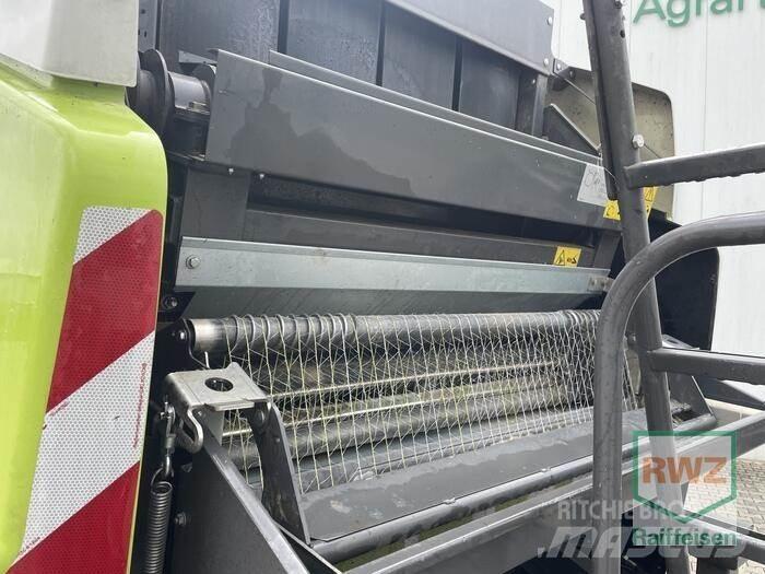 CLAAS Variant 480RC Round Balers