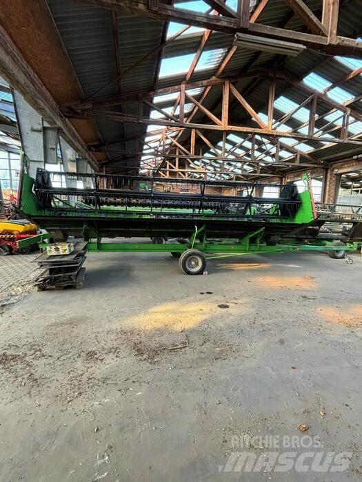 Deutz-Fahr 6095 HTS Combine Harvesters
