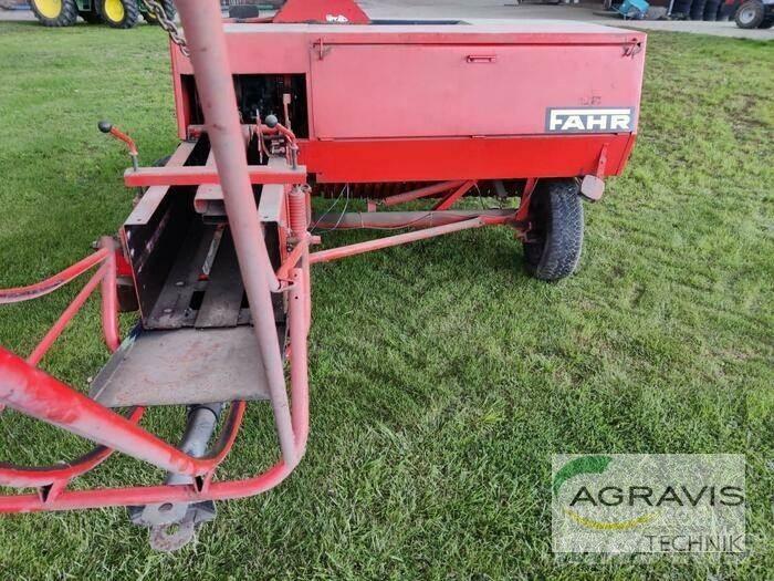 Deutz-Fahr HD 400 Square Balers