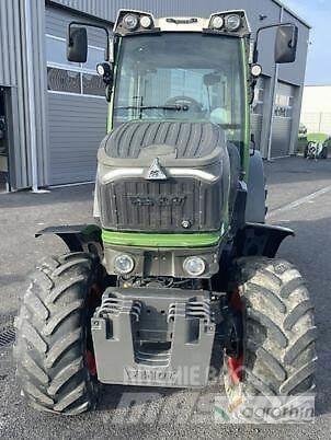 Fendt 211F Farm Equipment - Others