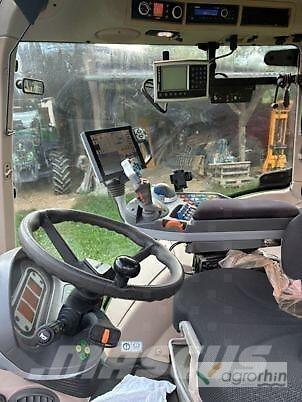 Fendt 513 Tractors