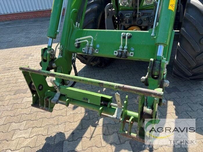 Fendt 516 VARIO S4 Tractors